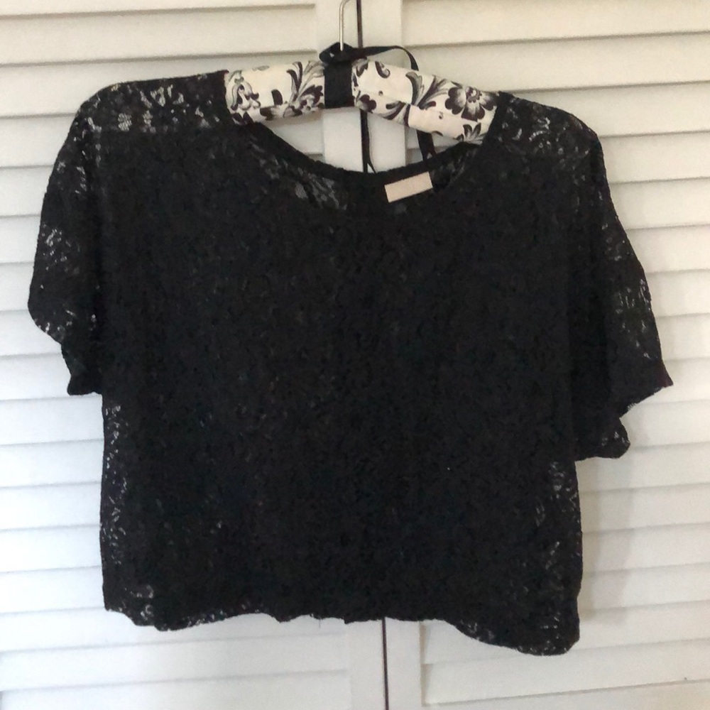 Black Lace crop top